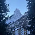 Apartment Cosy Modern Alpine